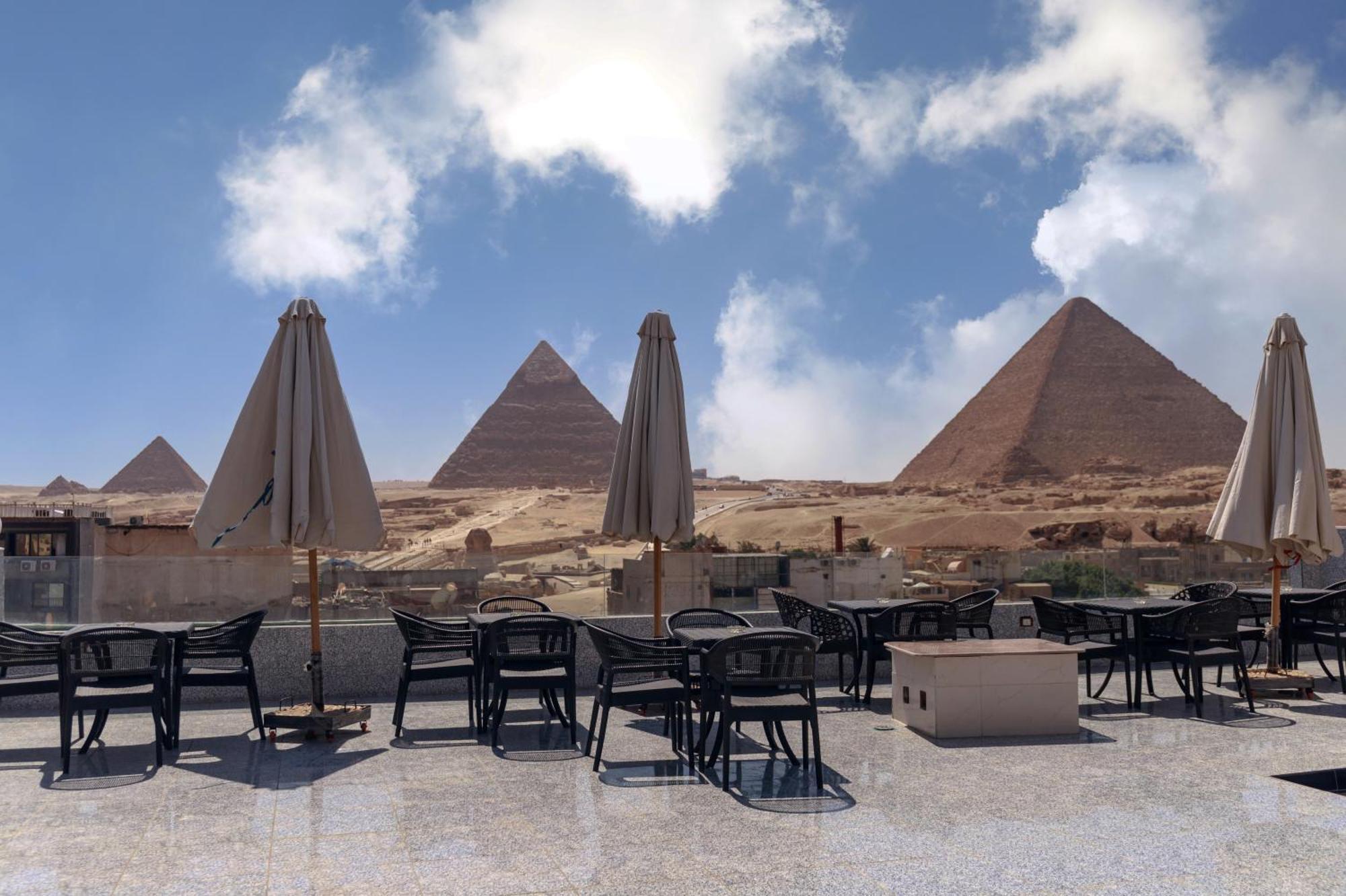 Pyramids Middle Eastern Family View Hotel